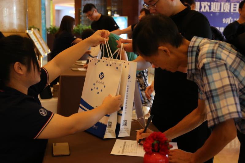 6207cf435a44197960b2795fb9bba06.jpg 6207cf435a44197960b2795fb9bba06.jpg